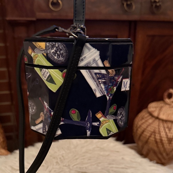 Martini Jewelry Box Handbag - Picture 4 of 10